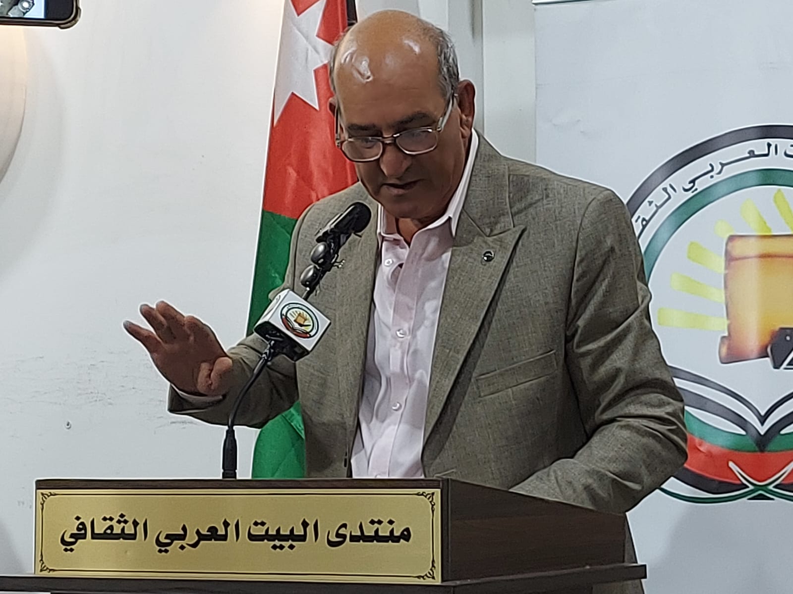منتدى البيت العربي الثقافي يختتم فعاليات "أيام ثقافية أردنية – الموسم الثالث" بأمسية شعرية تحتفي بالوطن