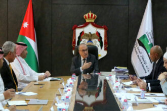 أبو السمن والصندوق السعودي للتنمية يتابعان تنفيذ المشاريع ونسب الإنجاز
