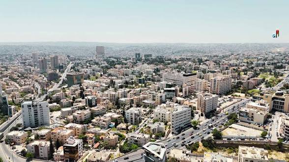درجات الحرارة دون معدلاتها اليوم وفرصة لزخات مطرية شمالا
