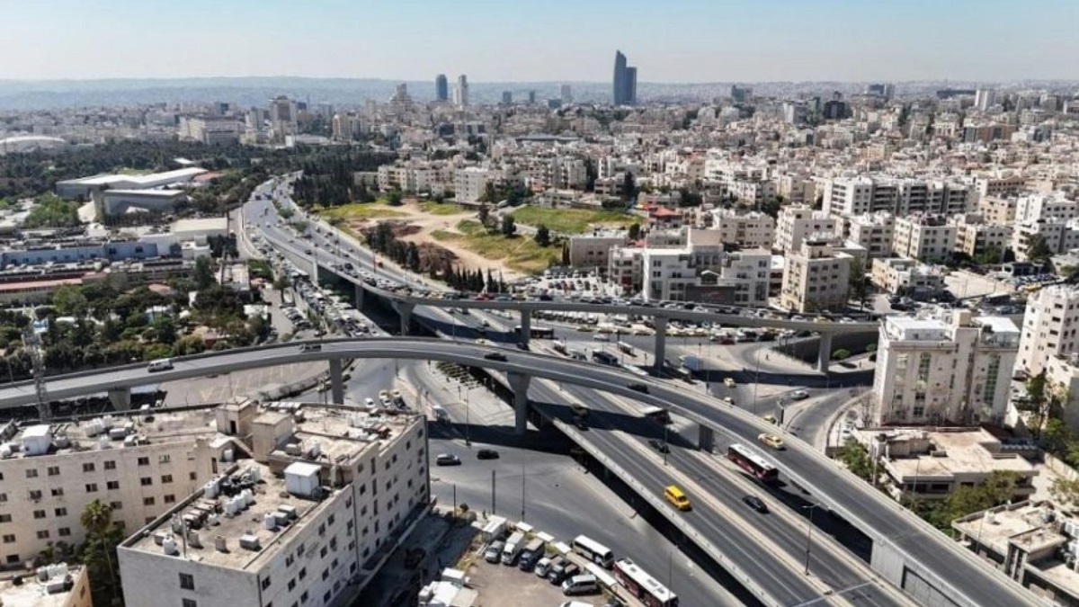 صورة حول : طقس لطيف اليوم وزخات مطرية محدودة غدا طقس لطيف اليوم وزخات مطرية محدودة غدا