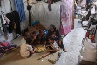الأغذية العالمي يقلص مساعداته لنحو نصف مليون فلسطيني