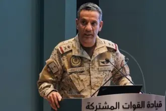 المالكي يعلن اعتراض صاروخ حوثي استهدف الرياض