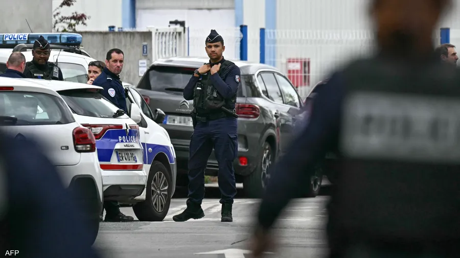 قتيل وأربعة مصابين بإطلاق نار جنوب غربي باريس