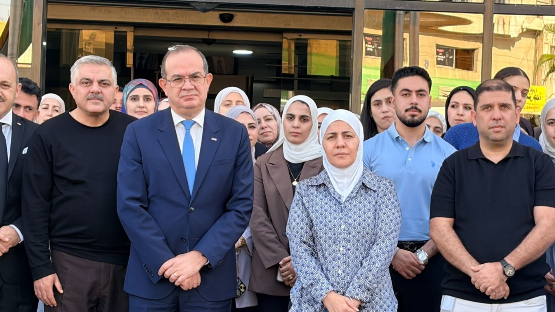 صورة حول : "الاقتصاد الرقمي" تنظم وقفة تضامنية تنديدا بالهجوم الإرهابي في الكرك "الاقتصاد الرقمي" تنظم وقفة تضامنية تنديدا بالهجوم الإرهابي في الكرك