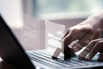 متخصصون يدعون لتطوير أدوات التوعية في البيئة الرقمية لمواجهة الأفكار المضللة