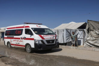 استشهاد 5 فلسطينيين بينهم 4 نساء بقصف إسرائيلي غرب غزة
