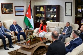 الهاشمية والسفارة الفرنسية تبحثان توسيع التعاون العلمي والأكاديمي