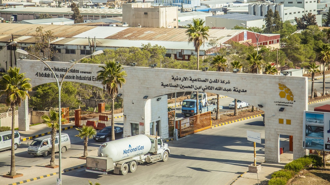 صورة حول : حوافز حكومية تدفع صناعة السيارات نحو الزرقاء حوافز حكومية تدفع صناعة السيارات نحو الزرقاء