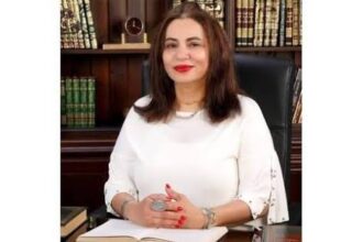 هو وهي: هل تحمينا العادات والتقاليد.. أم تحبسنا في قلعة الماضي؟