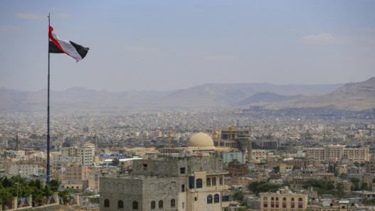 صورة حول : 198 ألف شخص نزحوا من محافظات يمنية منذ مطلع أيلول 198 ألف شخص نزحوا من محافظات يمنية منذ مطلع أيلول