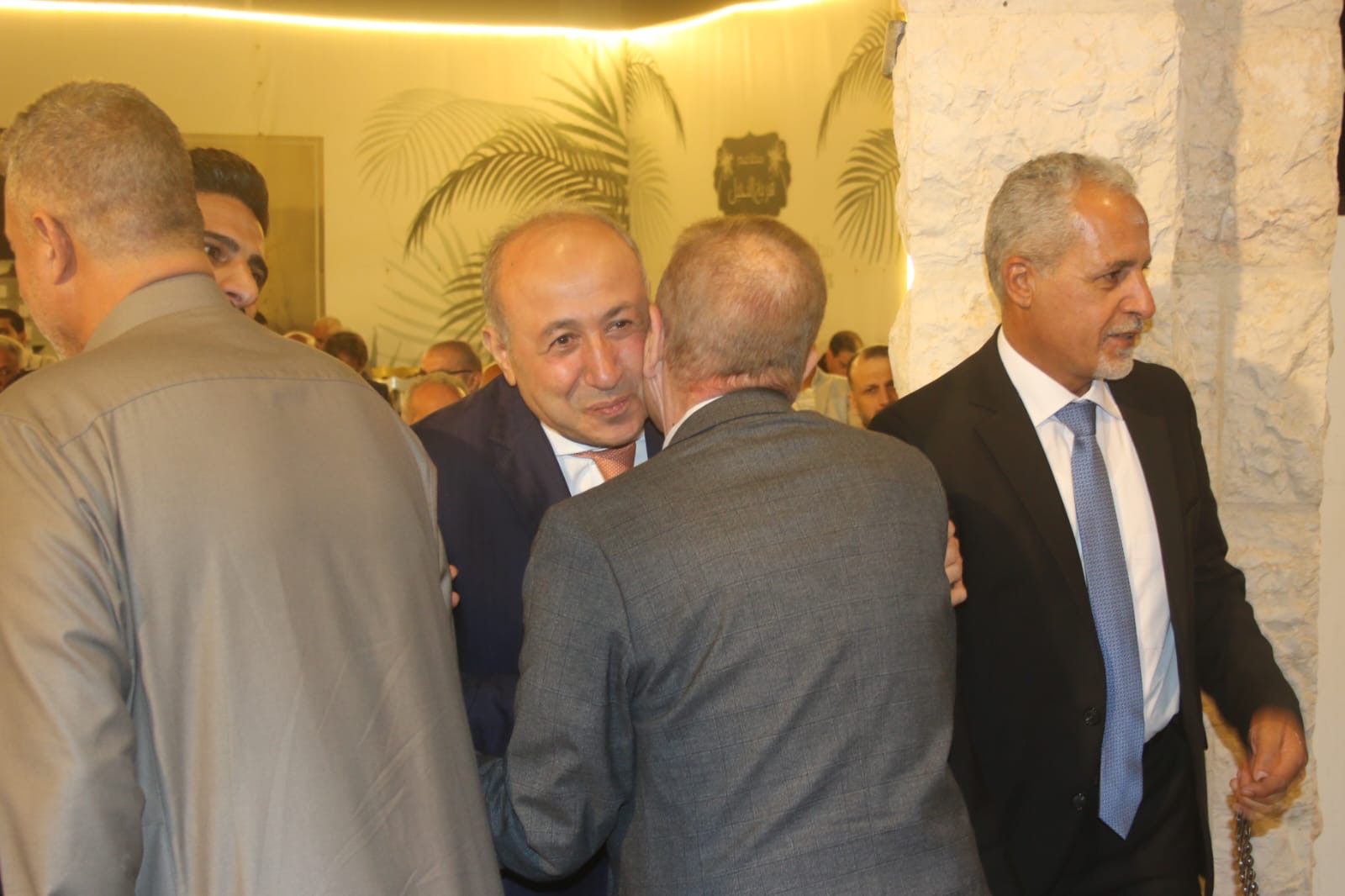 أسرة صراحة نيوز تبارك خطوبة نجل النائب الأسبق ضرار الحراسيس .. صور