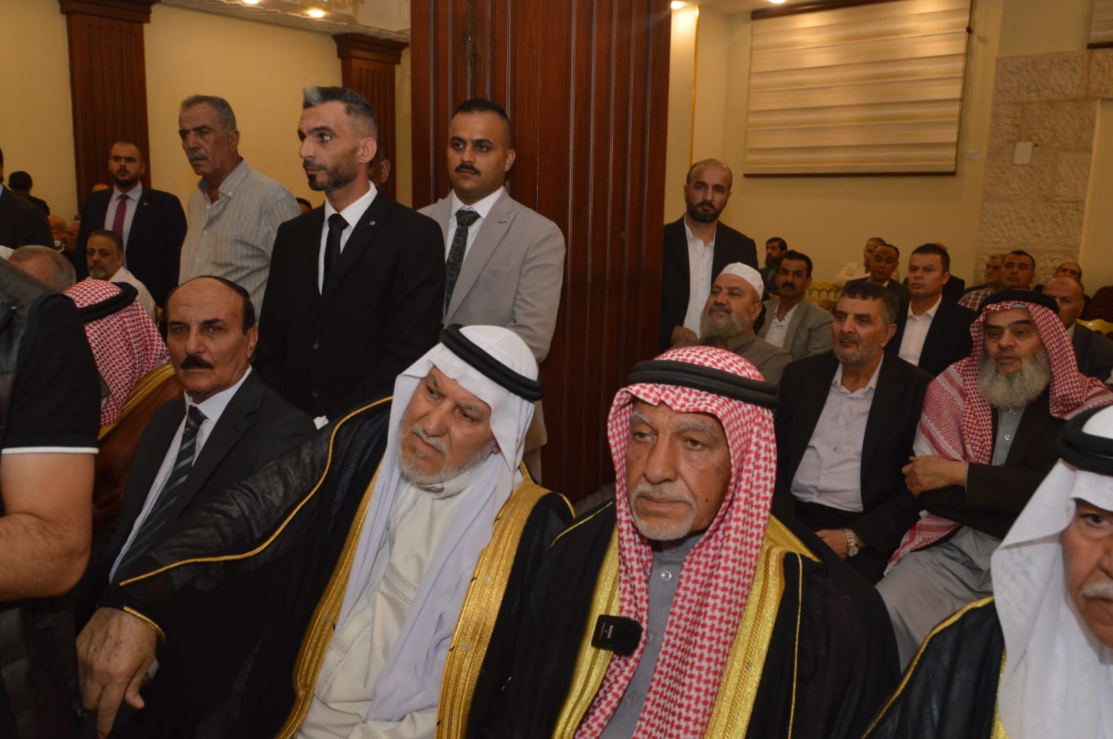 آل الحراسيس وال ابو عواد نسايب .. معالي جمال الصرايرة طلب والشيخ ابو عواد أجاب بطلب