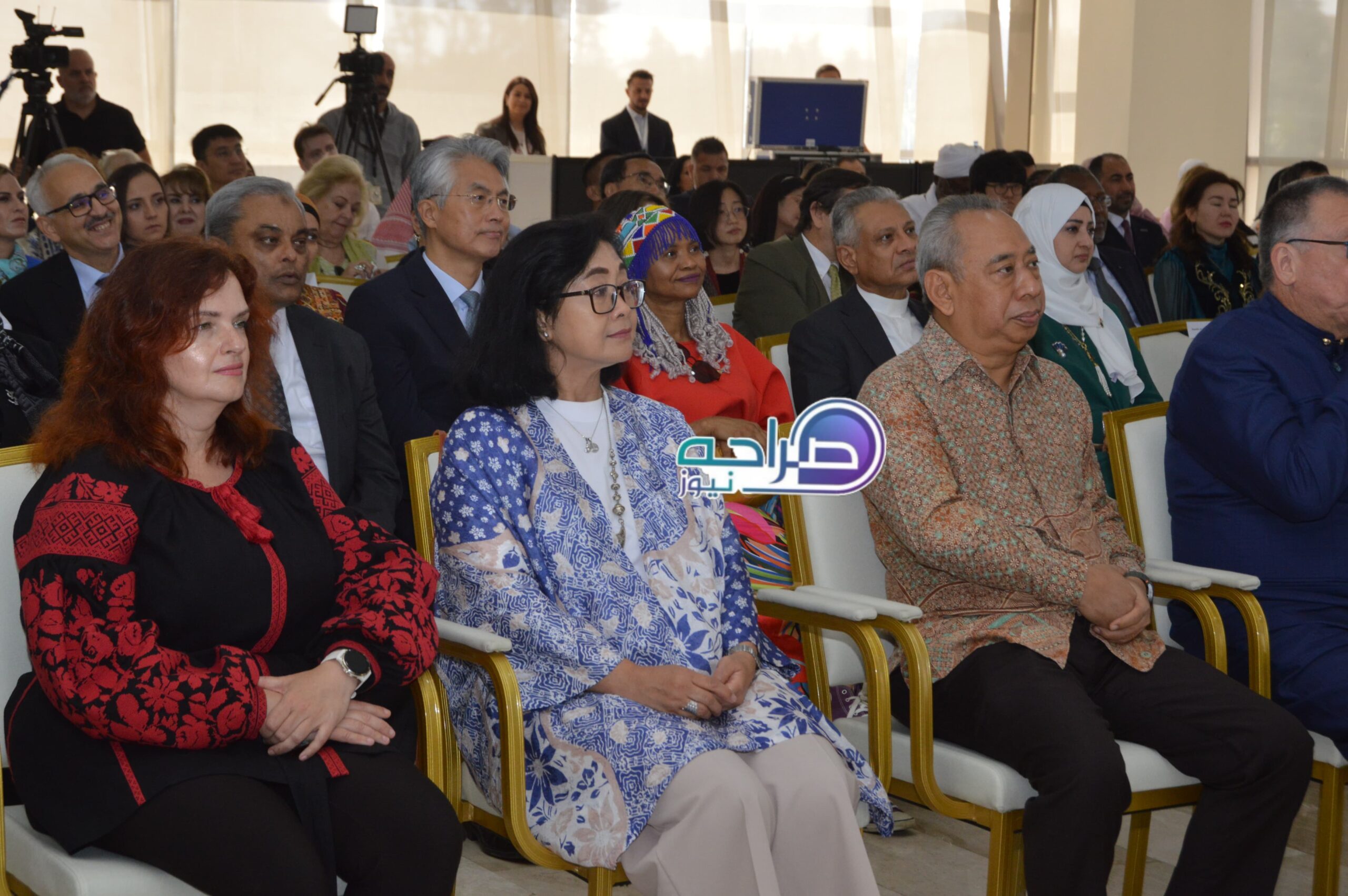 الأميرة بسمة ترعى البازار الخيري السنوي للسلك الدبلوماسي لمبرة أم الحسين