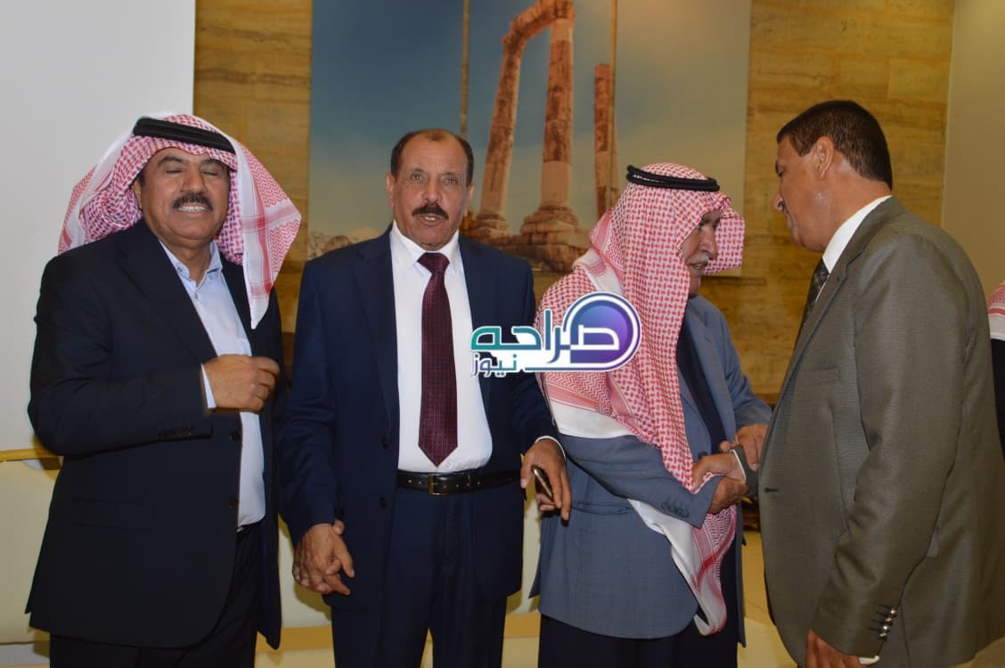 الشوشان يحتفلون بزفاف نجلهم المحامي علي صالح الشوشان