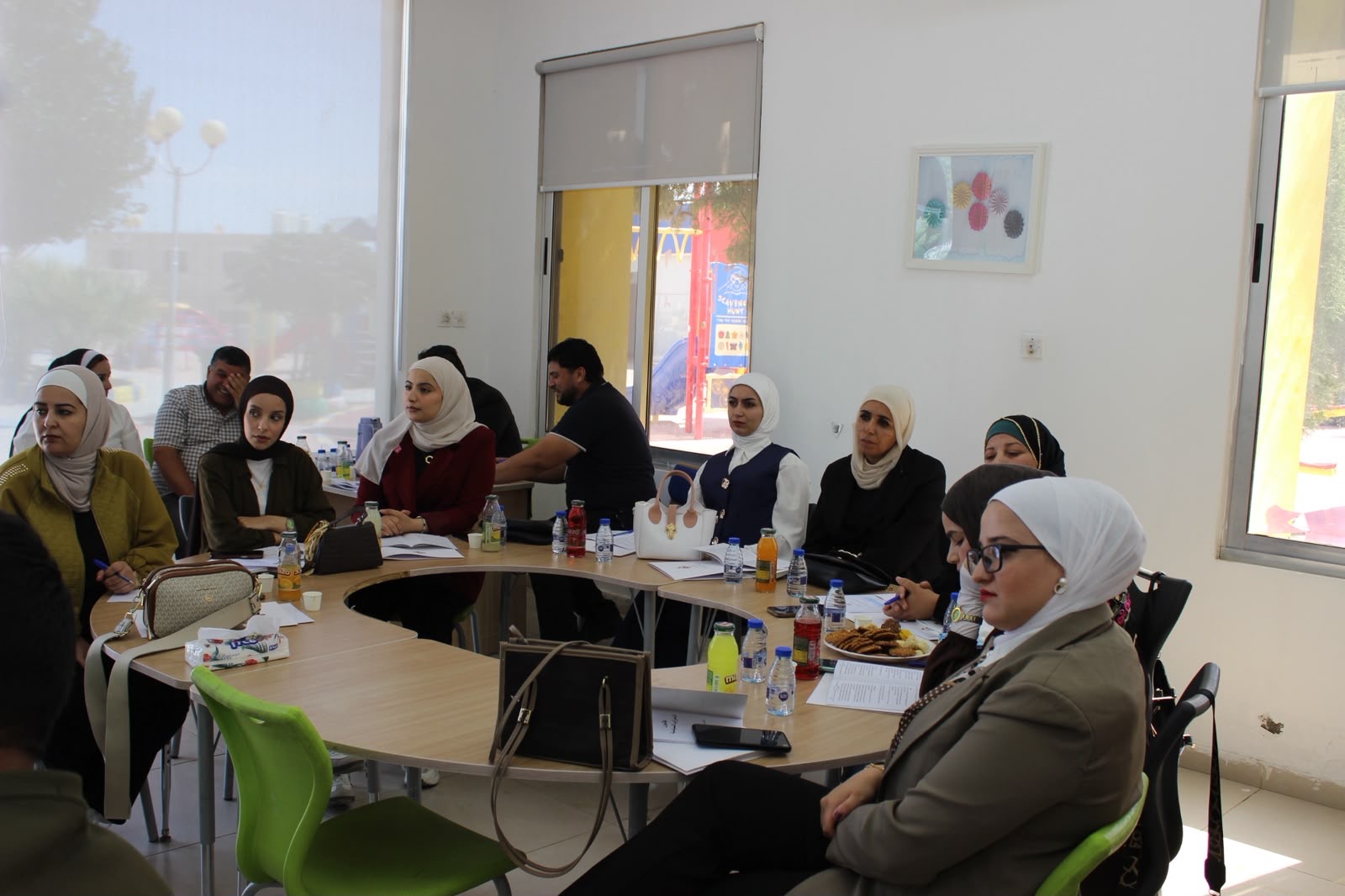 "الشؤون السياسية والبرلمانية" تنفذ حواريتان في الكرك والسلط