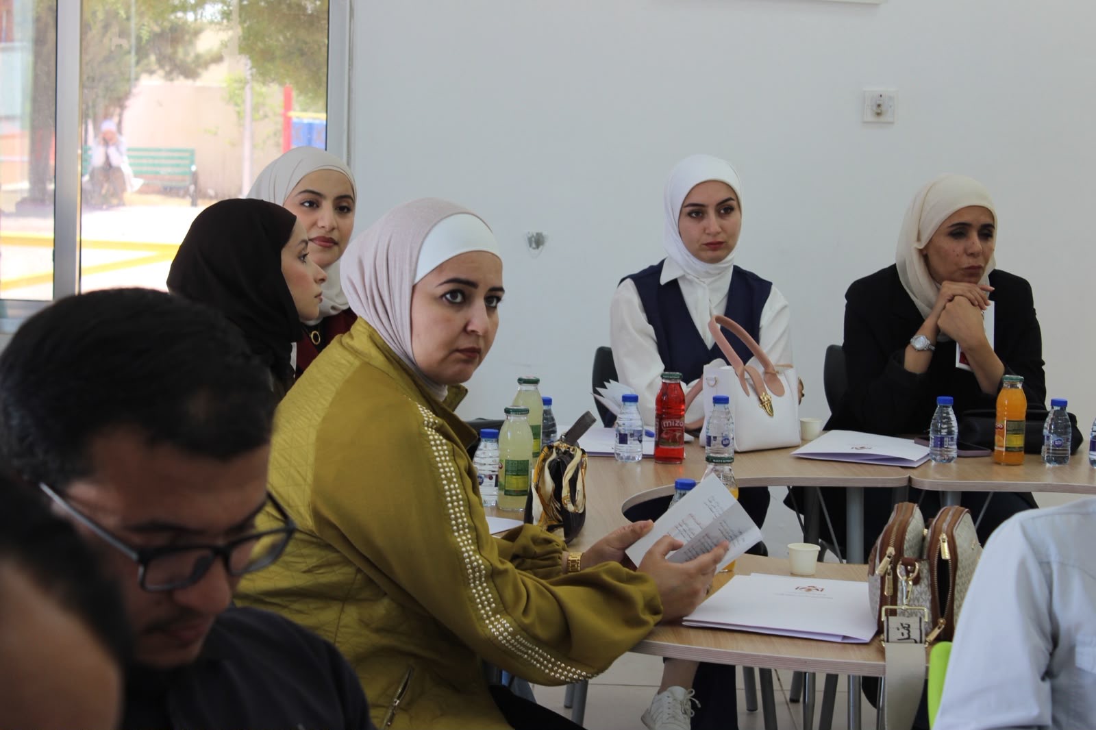 "الشؤون السياسية والبرلمانية" تنفذ حواريتان في الكرك والسلط