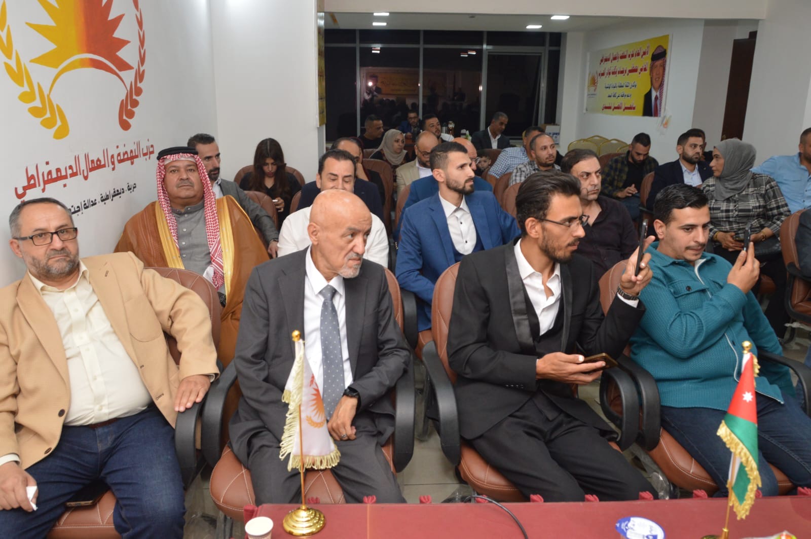 النهضة والعمال الديمقراطي يطالب بتعديل أحكام الحضانة وإعادة ترتيب مستحقيها